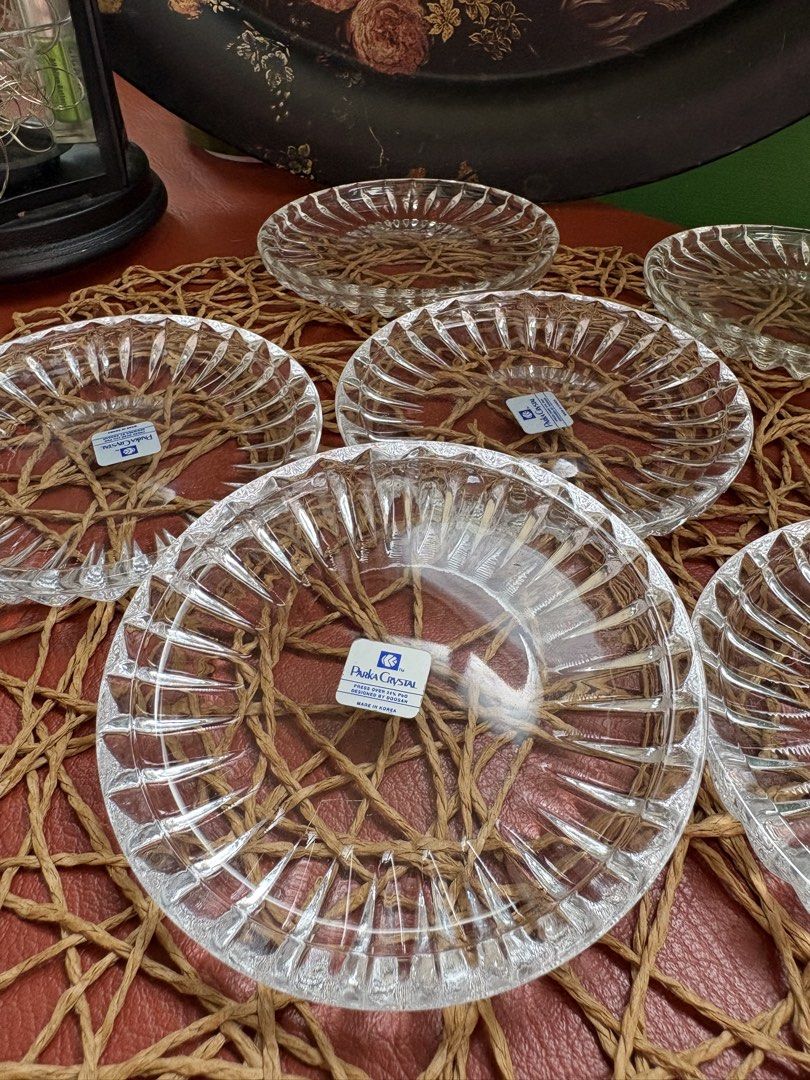 8pcs Parka crystal glass coasters (Category: Coffee & Tea Tableware) located in Dipolog. Submitted by playmatesfriend.ph (Listing ID 1463571547, Image 2). Description: .