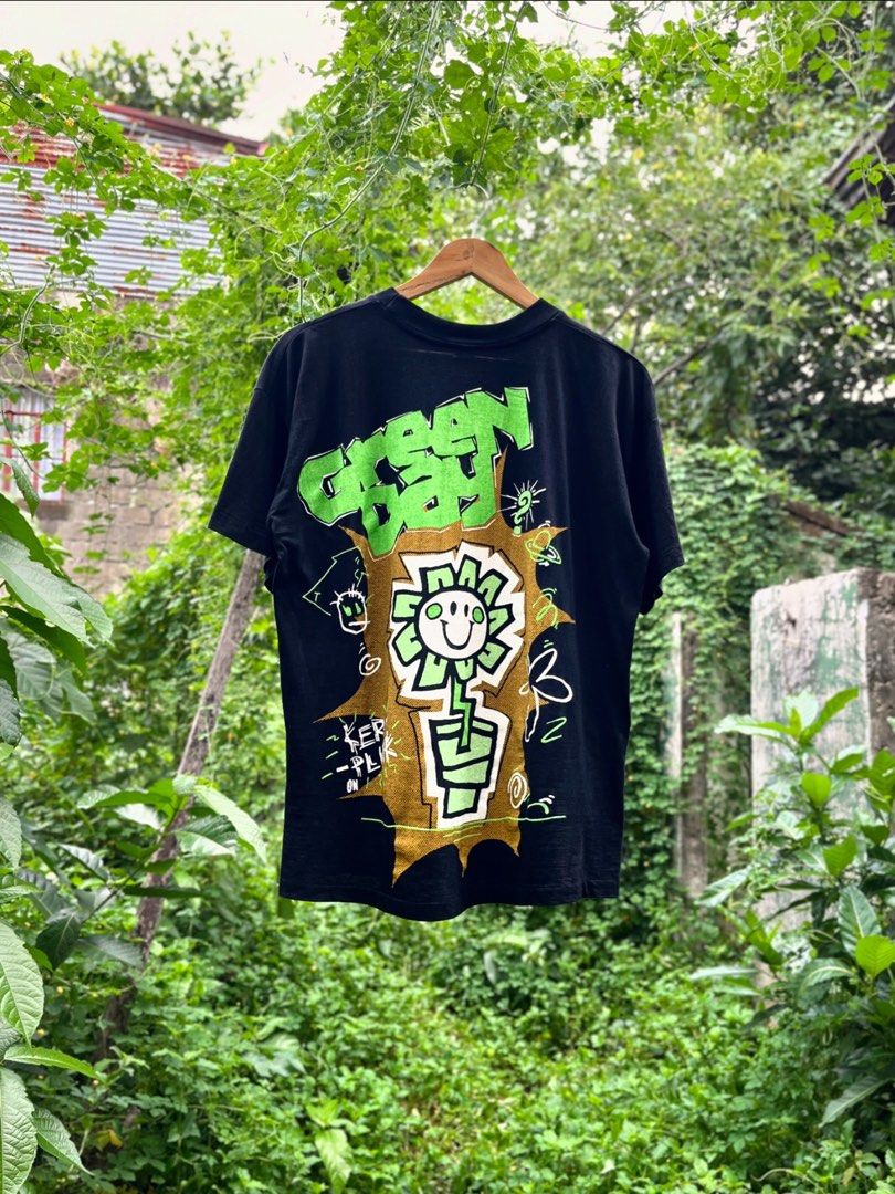 90s Green Day Insomniac (Category: Tshirts & Polo Shirts ) located in Leyte. Submitted by to.the.other.side (Listing ID 1463592615, Image 2). Description: 90s Green Day Insomniac euro boot W 23 L 27.5 Large on Tag 15k php obo.