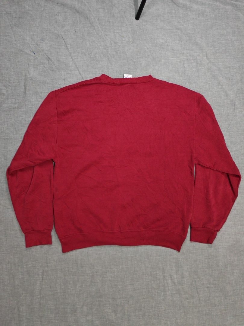 90s russell athletic crewneck sweatshirt (Category: Coats, Jackets and Outerwear) located in Baguio. Submitted by used_clothing2600 (Listing ID 1463579175, Image 2). Description: 90s russell athletic crewneck sweatshirt size medium verygood condition signs of usage pit to pit 22 length 26 P880.
