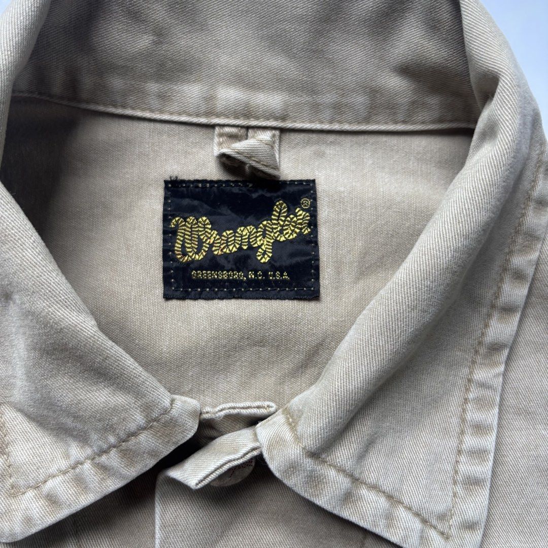 90s Wrangler Japan Trucker Denim Jacket (Category: Coats, Jackets and Outerwear) located in Manaoag. Submitted by mayonaise.store (Listing ID 1463615976, Image 3). Description: 90s Wrangler Japan Trucker Denim Jacket Pit 20.5 Length 21.5 Shoulder 17 Sleeve 22.5 Php 1,880.