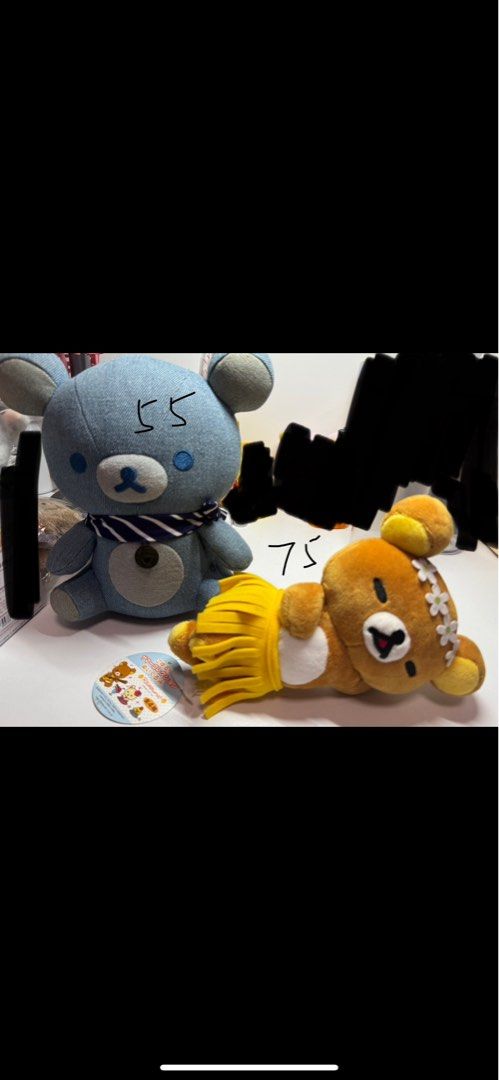 各種公仔 （分類：絨毛玩具）位於 Hong Kong。 由 kell._ 提交（商品編號 1463699711，圖片 3）。簡介： 大部份都有吊牌 可以DM問詳情 銅鑼灣或者康城站 其他可以睇吓 順豐到付都可以。