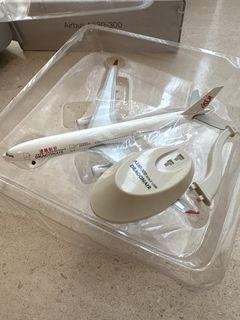 （分類：）位於 。 由 louvreeeee 提交（商品編號 1463652671，圖片 1）。簡介： 。