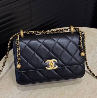 (Category: ) located in . Submitted by millen.outlet (Listing ID 1463690803, Image 1). Description: .