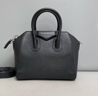 (Category: ) located in . Submitted by millenlavish_outlet (Listing ID 1463616765, Image 1). Description: .
