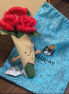 （分類：）位於 。 由 liora_857 提交（商品編號 1463714068，圖片 1）。簡介： 。
