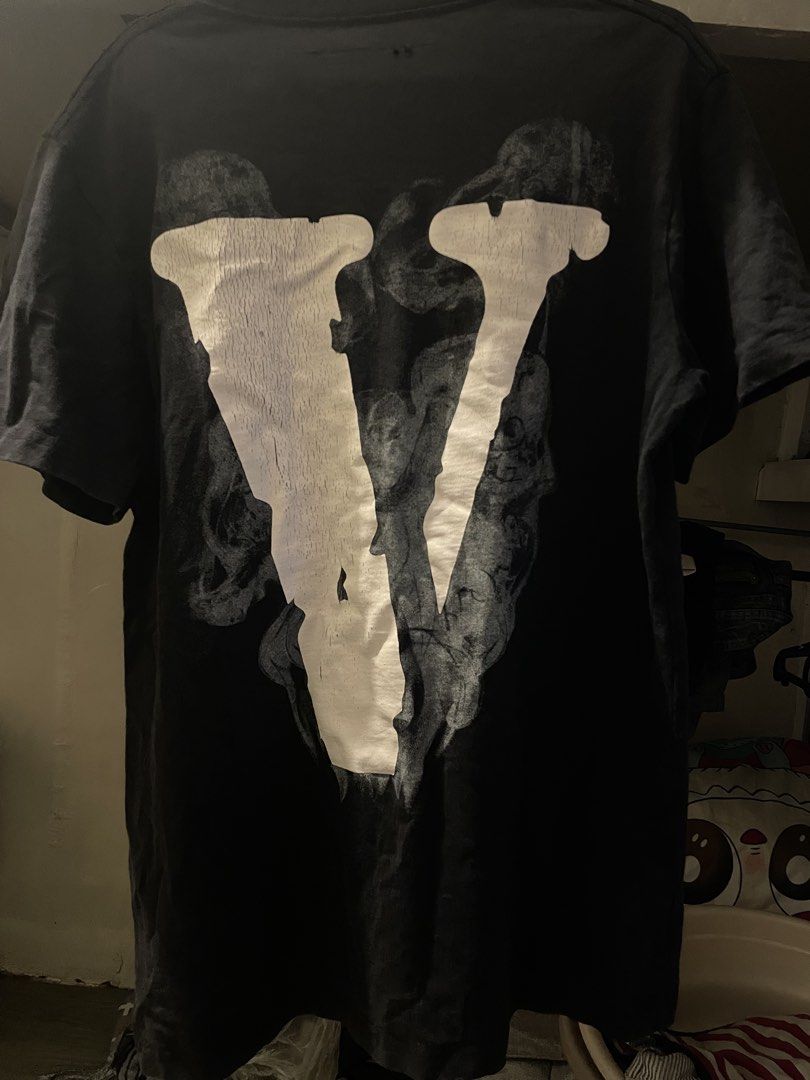🕊️ LONE Skeleton Angel Tee (Category: Tshirts & Polo Shirts ) located in Manila. Submitted by mayflowersuicide (Listing ID 1463676978, Image 2). Description: Skeletal winged figure Faded washed black naturally worn Pre-loved, soft fabric, print intact, natural fading 22” width × 24” length.