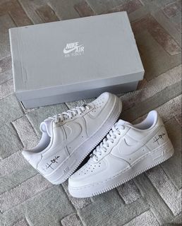 (Category: ) located in . Submitted by hypedxda_sneakers (Listing ID 1463697663, Image 1). Description: .