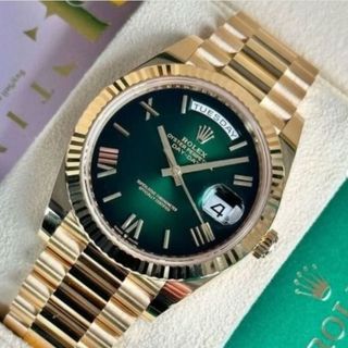 (Category: ) located in . Submitted by 0000watchcollectsg (Listing ID 1463594858, Image 1). Description: .