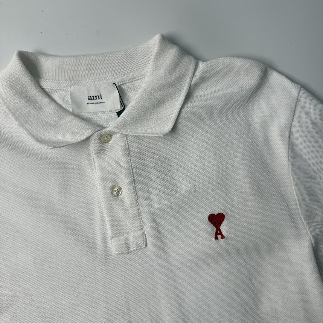 A m i (Category: Tshirts & Polo Shirts ) located in Quezon City. Submitted by beastmnl (Listing ID 1463664585, Image 2). Description: Dimension 22 width 30 length .