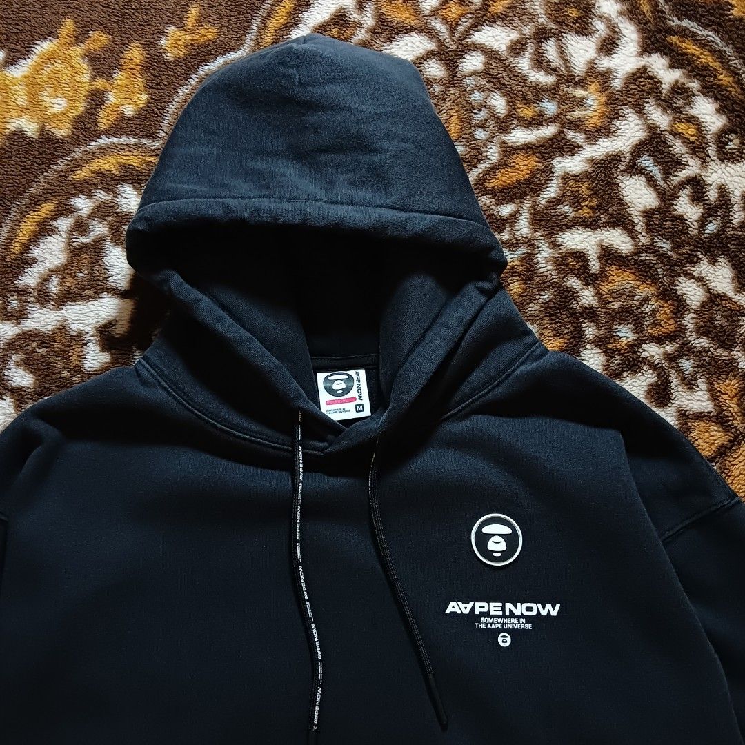 AAPE NOW HOODIE (Category: Activewear) located in Bugallon. Submitted by gabe-perez (Listing ID 1463673073, Image 3). Description: AAPE NOW HOODIE MEDIUM, Width 23 x Length 27.