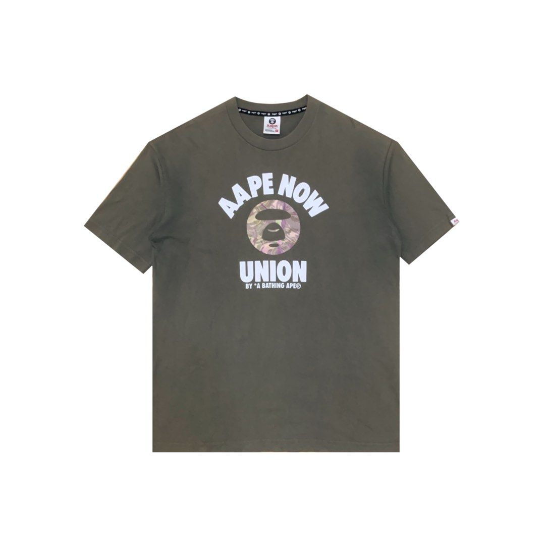 AAPE WASHED HOLOGRAM TEE (Category: Tshirts & Polo Shirts ) located in Manila. Submitted by scarlett_hope (Listing ID 1463639473, Image 1). Description: AAPE HOLOGRAM WASHED TEE L: 29 W: 22 COLOR RATE: 9.8/10 CONDITION: EXCELLENT AUTHENTIC PRICE: 📩📩📩 📍MANILA.