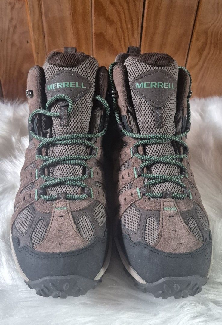 Accentor 3 Mid Waterproof (Category: Boots) located in Baguio. Submitted by retchell27 (Listing ID 1463670100, Image 2). Description: .