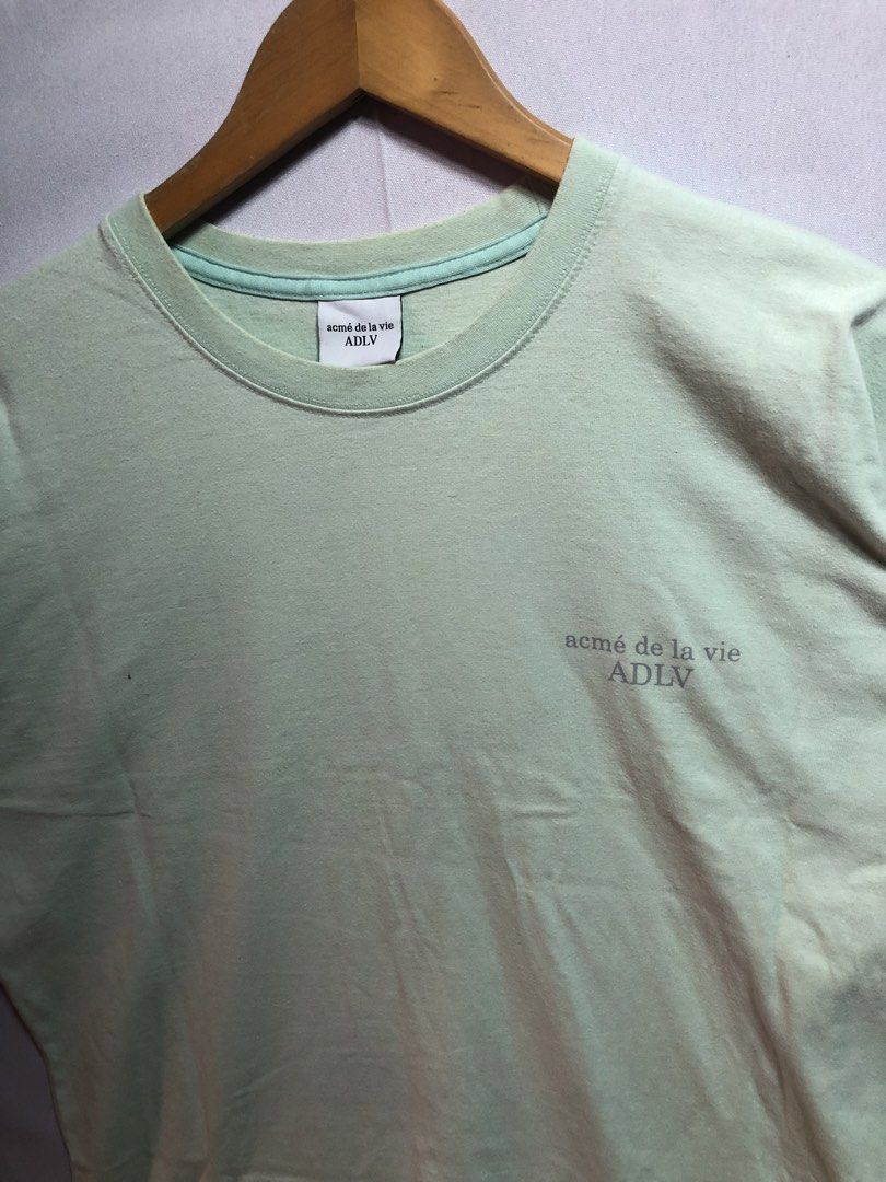Acme de la vie (Category: Tshirts & Polo Shirts ) located in Cagayan de Oro. Submitted by kennymiiiiii (Listing ID 1463660059, Image 3). Description: 22*28 No issue Good for minimalist C56.
