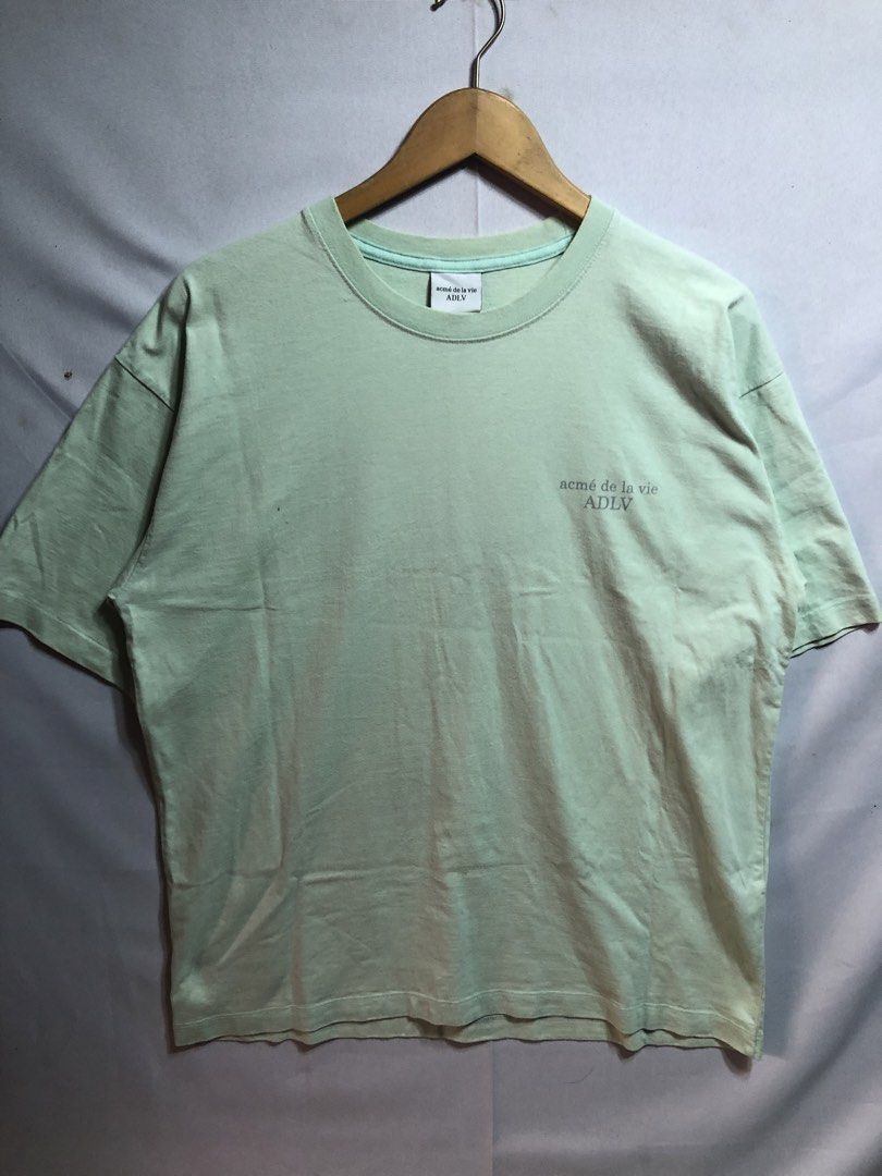 Acme de la vie (Category: Tshirts & Polo Shirts ) located in Cagayan de Oro. Submitted by kennymiiiiii (Listing ID 1463660059, Image 1). Description: 22*28 No issue Good for minimalist C56.