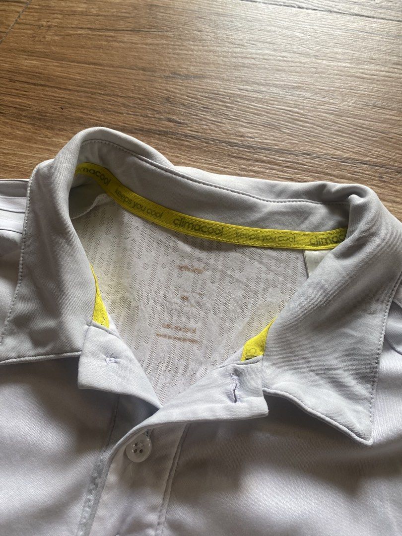 Adidas ClimaCool Polo Shirt (Category: Tshirts & Polo Shirts ) located in Imus. Submitted by nnitzzuj (Listing ID 1463603548, Image 3). Description: Vintage Adidas Climacool Polo Shirt Good condition Perfect for sports activities preskong presko Measurements (inches, flat lay) Width - 19 in Length - 25.5 in.