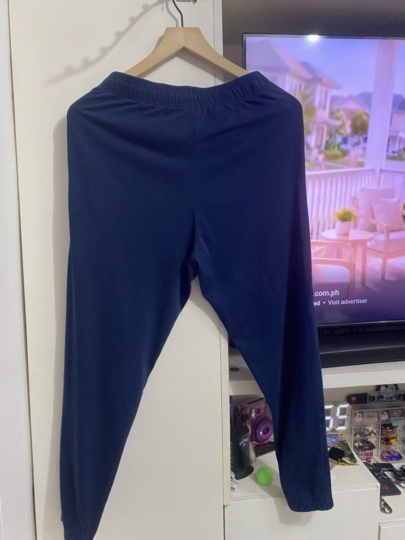 Adidas joggerpants (Category: Joggers) located in Santa Maria. Submitted by jordangail (Listing ID 1463611894, Image 2). Description: Adidas joggerpants Essential Sweatpants Manipis ang tela 100 on tag 30-34x38 Hem 5 Navy blue 9.9/10 Excellent No issue Mine Na Gcash Jnt God bless.