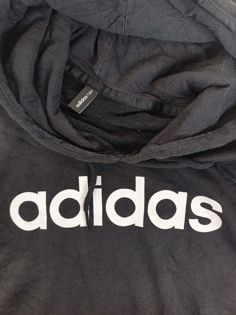 Adidas Neo cropped hoodie (Category: Coats, Jackets and Outerwear) located in Manila. Submitted by thriftters27 (Listing ID 1463739742, Image 2). Description: Adidas Neo Cropped Hoodie ⚫ - Good for gym, jogging, and other light activities - Best fit: M-L (women's) - No issues, as new 💵₱399 📍Dasma, Cavite.