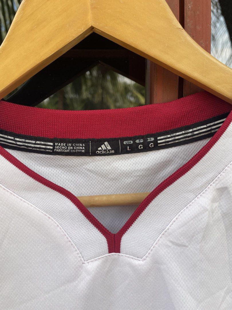 Adidas x lebron (Category: Tshirts & Polo Shirts ) located in Quezon. Submitted by thriftedbyandie (Listing ID 1463644997, Image 3). Description: .