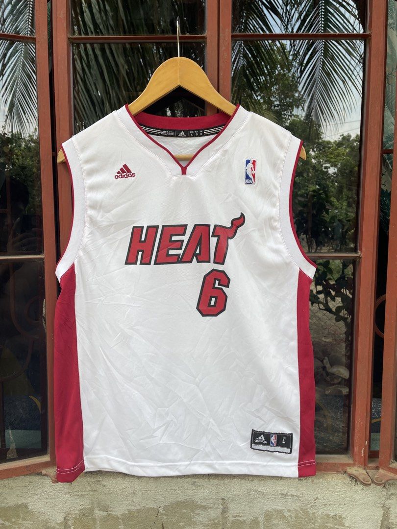 Adidas x lebron (Category: Tshirts & Polo Shirts ) located in Quezon. Submitted by thriftedbyandie (Listing ID 1463644997, Image 1). Description: .