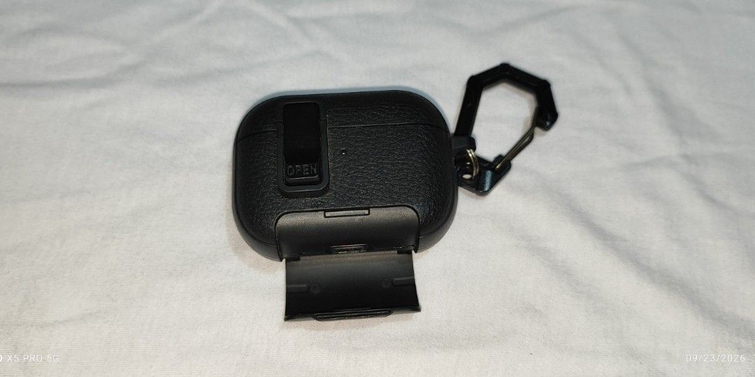 Airpods PRO 2 CHARGING CASE WITH CASE COVER! - Type C (Category: Earphones) located in Manila. Submitted by swiftearth.273067 (Listing ID 1463661691, Image 3). Description: Airpods PRO 2 CHARGING CASE WITH CASE COVER! - Type C 2.8k RFS- BUY AND SELL SLIGHTLY NEGOTIABLE - Used but still in Pristine Condition - Good replacement for your defect or lost AirPods - Guaranted Original/Authentic. Model - A2968 Compatible ( A3047 , A3048 , A3049 ) Open fo