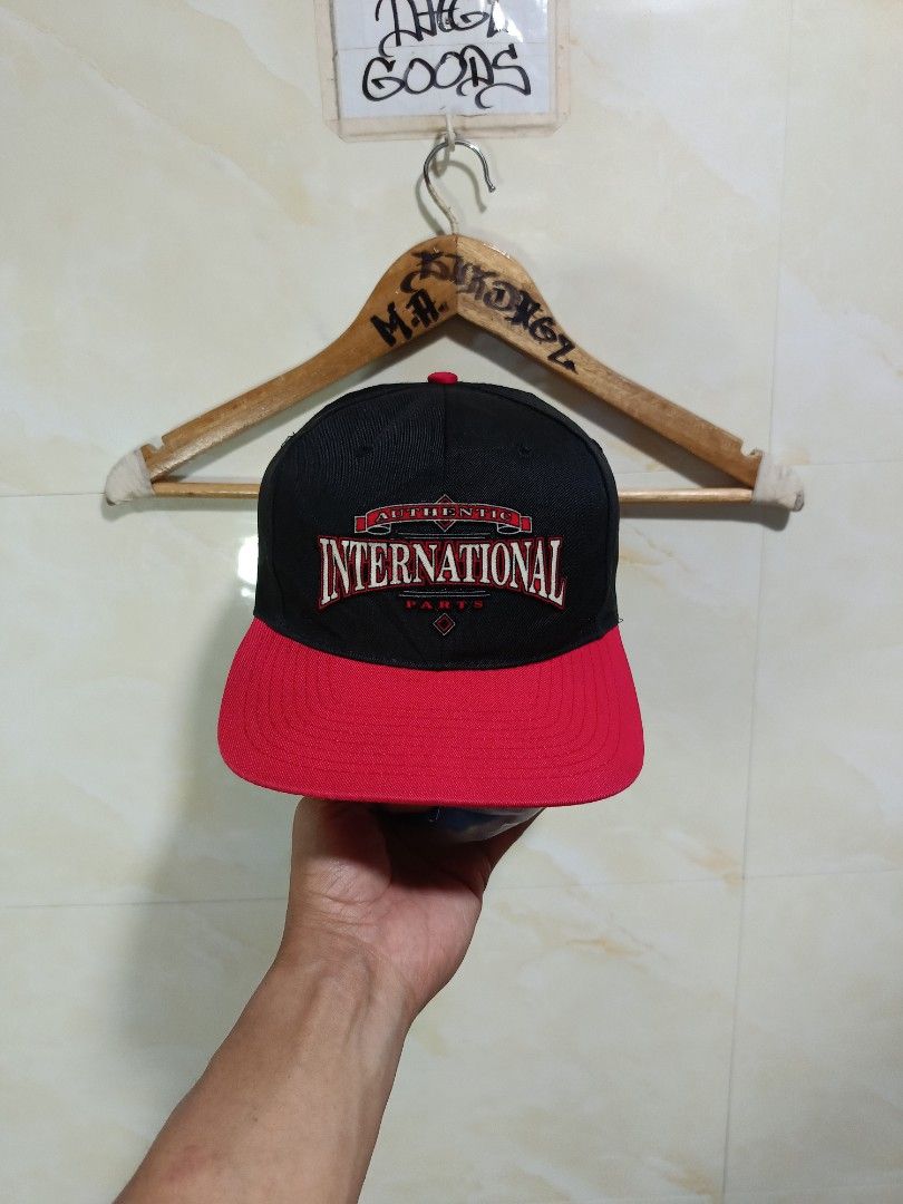 ajm vintage snapback (Category: Caps & Hats) located in Talisay. Submitted by burdagz13 (Listing ID 1463728748, Image 2). Description: condition: good as new colorrate: 10-10 issue: none 💸 First pay basis only 🚀 J&T shipping nationwide (doortodoor).