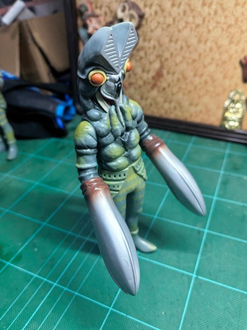 Alien Baltan Action Figure (Category: Figurines & Statues) located in Cebu City. Submitted by dudes_villanueva (Listing ID 1463607172, Image 3). Description: Alien Baltan Action Figure In excellent condition Character: Alien Baltan Maker: Bandai Material: Soft molded vinyl Height: 7in 2 pieces available.
