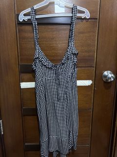 (Category: ) located in . Submitted by clothescarousel (Listing ID 1463686795, Image 1). Description: .