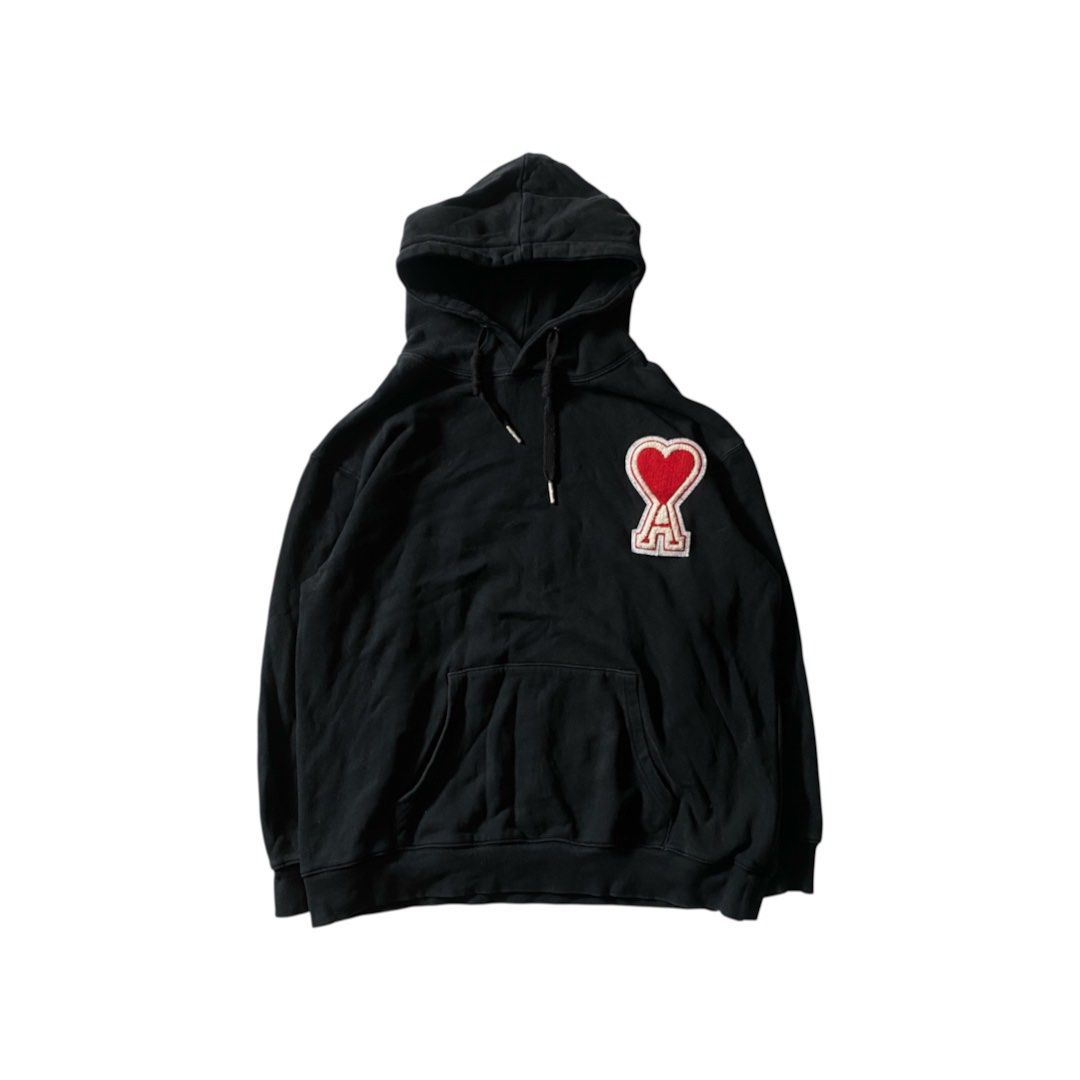 Ami Paris De Coeur Black Pullover Hoodie (Category: Coats, Jackets and Outerwear) located in Manila. Submitted by finofindthisart (Listing ID 1463639916, Image 1). Description: Length 25 Width 24 Measured it by inches P1499 Issue: N/A This is a pre-loved/thrifted items and may show minor signs of issue due to its vintage nature. Kindly manage expectations. No refunds or exchanges will be accepted. 📍Pasay City DM for inquiries..