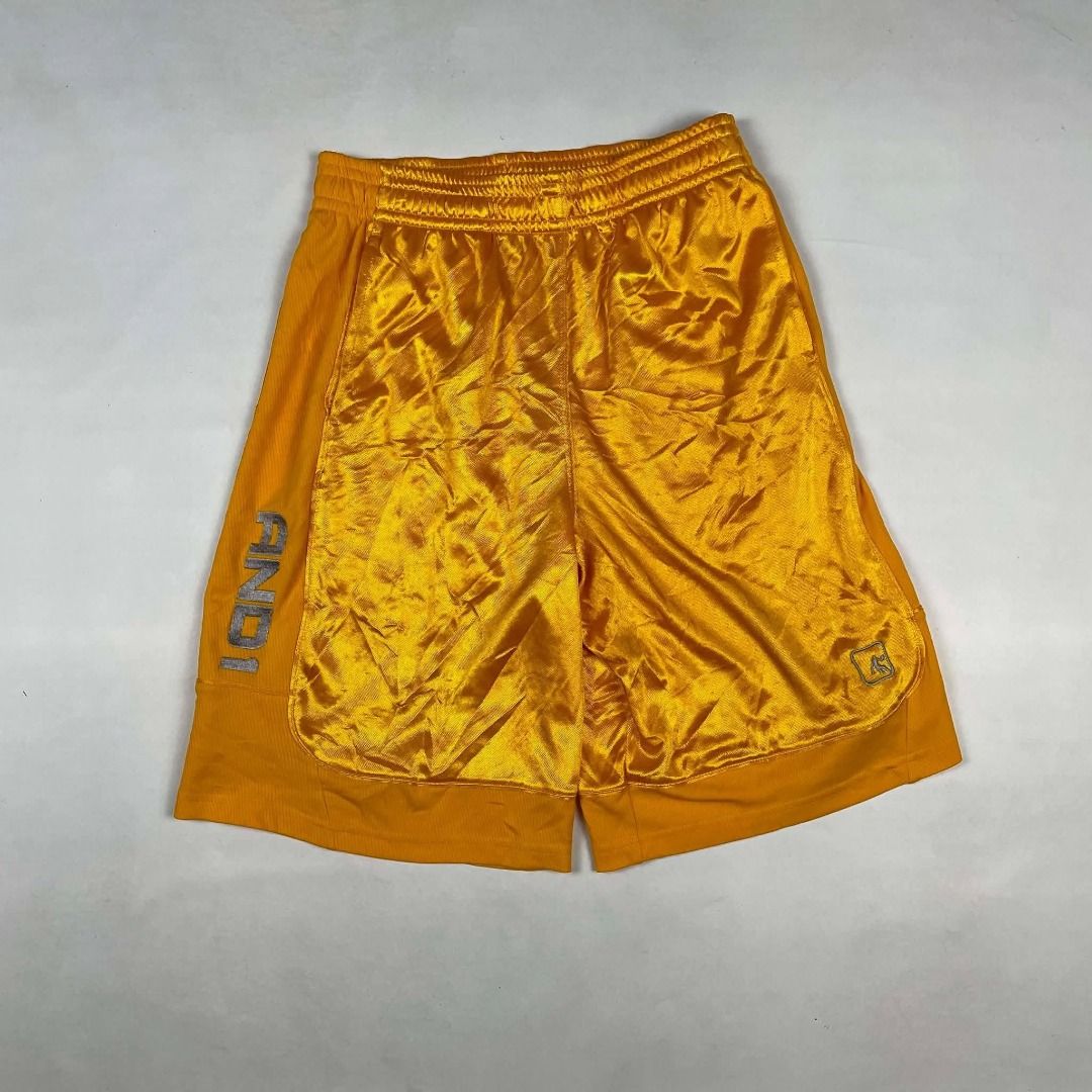 AND1 BALLER SHORT (Category: Shorts) located in San Jose. Submitted by 1cemanjah (Listing ID 1463691541, Image 2). Description: AND1 BALLER SHORT MEDIUM LONG WAIST: FREE / LENGTH: 23 / THIGH: 14 / HEM: 13 VERY GOOD CONDITION FLAW: MINIMAL RUNS PICS FROM PREV OWNER.