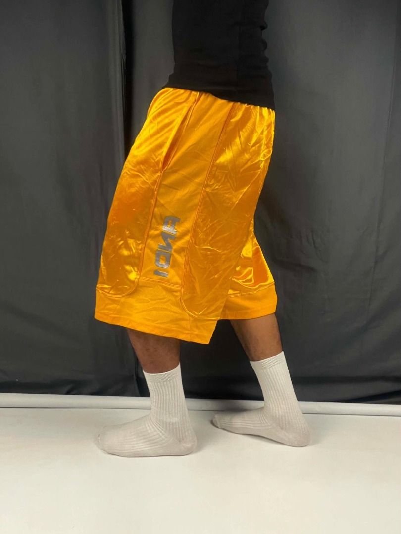 AND1 BALLER SHORT (Category: Shorts) located in San Jose. Submitted by 1cemanjah (Listing ID 1463691541, Image 1). Description: AND1 BALLER SHORT MEDIUM LONG WAIST: FREE / LENGTH: 23 / THIGH: 14 / HEM: 13 VERY GOOD CONDITION FLAW: MINIMAL RUNS PICS FROM PREV OWNER.