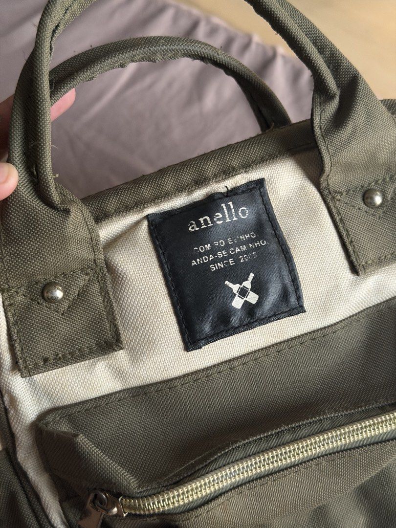 Anello mini 2-way shoulder (Category: Cross-body Bags) located in Manila. Submitted by iamemmc (Listing ID 1463648371, Image 2). Description: Selling: Anello mini 2-way shoulder - Olive and green canvas - original - used well Price: 800 only Manila.