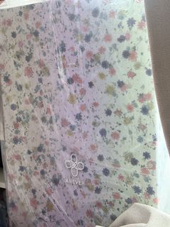 （分類：）位於 。 由 adorabledonut1 提交（商品編號 1463573151，圖片 1）。簡介： 。