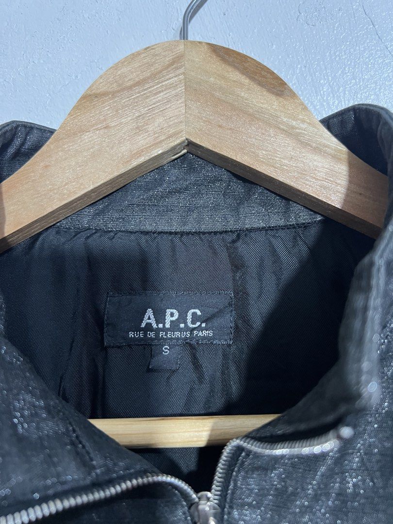 apc bomber jacket glitter (Category: Announcements) located in Baguio. Submitted by poloyapa69064 (Listing ID 1463713276, Image 2). Description: wts apc bomber jacket glitter small excellent condition dm!.