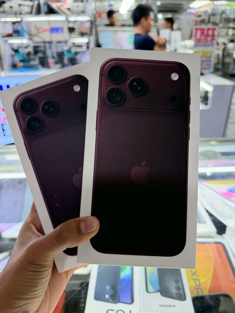 Apple iPhone 18 pro 256gb (Category: iPhone 18 Series) located in Manila. Submitted by nuludjasmi59028 (Listing ID 1463657084, Image 3). Description: - Brand New iPhone 18 proUnits - Available in Silver , burgandy - Factory Sealed, Never Opened - Latest Apple Technology - Ready for Immediate Purchase.