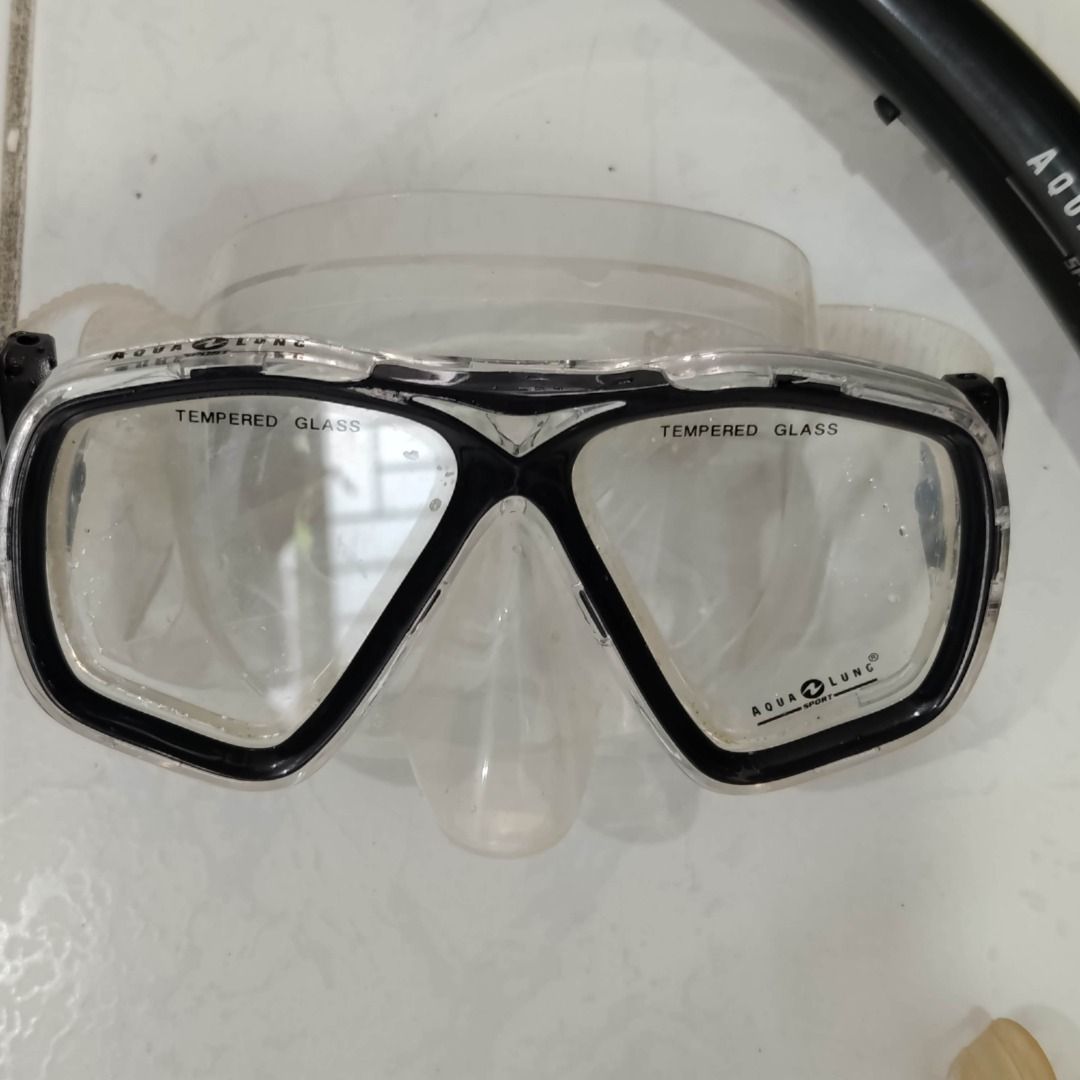 Aqua Lung Mask & Mares Snorkel Set (Category: Water Sports) located in Quezon City. Submitted by chibiboss (Listing ID 1463589758, Image 2). Description: Used Snorkel Gear set: 1 x MARES Snorkel 1 x AQUA LUNG Snorkel 1 x AQUA LUNG Snorkel Goggles - Used twice only, but discolored due to storage - Aqua lung LOGO on the snorkel has deteriorated - but doesnt affect function of the snorkel.