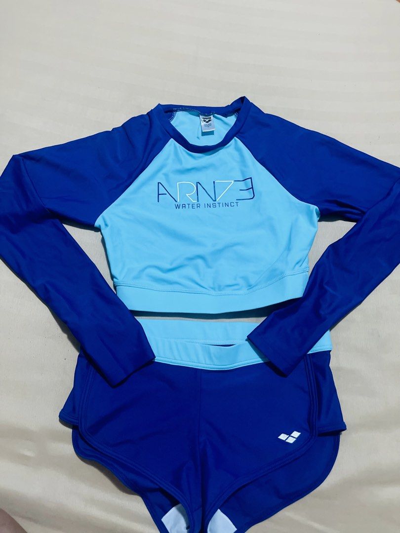 Arena 2pc RashGuard Set (Category: Rash guard) located in Manila. Submitted by rare_goldy (Listing ID 1463633252, Image 1). Description: .