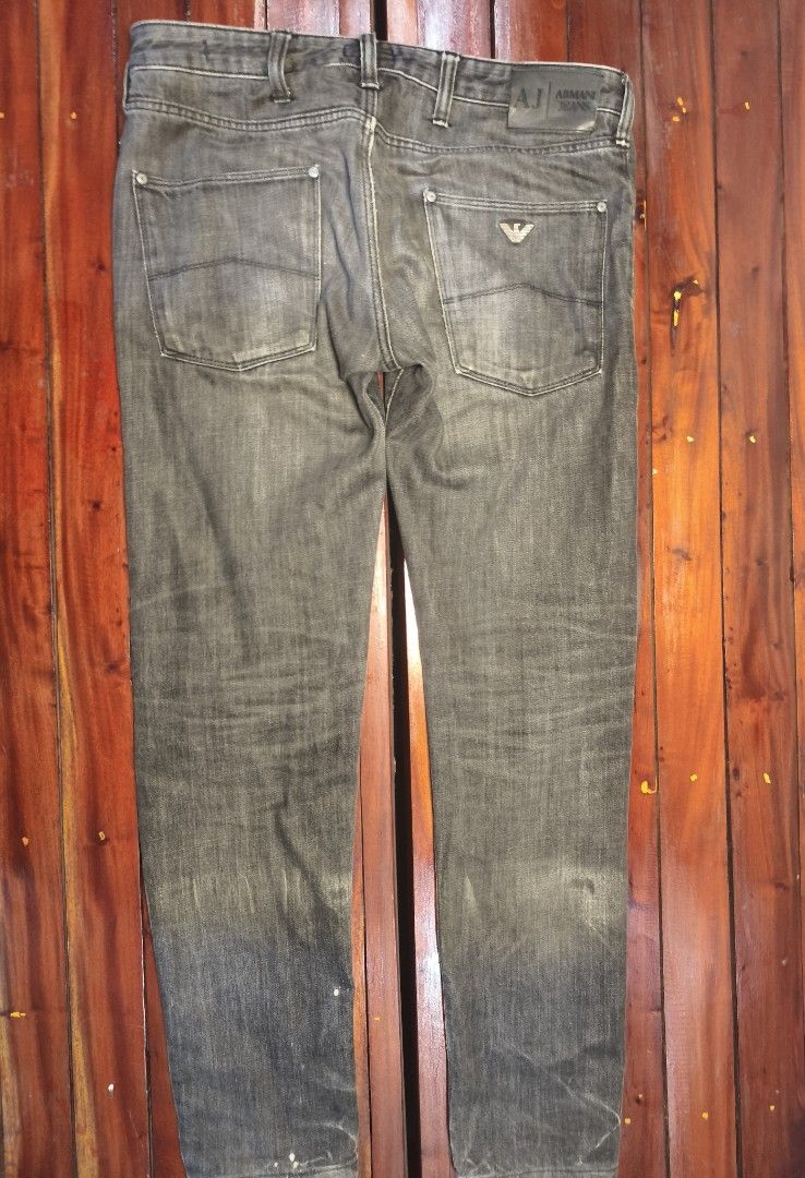 Armani Jeans Skinny (Category: Jeans) located in Muntinlupa City. Submitted by prime_finder (Listing ID 1463630925, Image 2). Description: Authentic Armani Jeans Skinny type jeans pwede sa lalake Basta payat Dimensions: 37x17 inches size 30 on tag hem 6.5 inches Send me you want list and message us now! we might have what you want 😉.