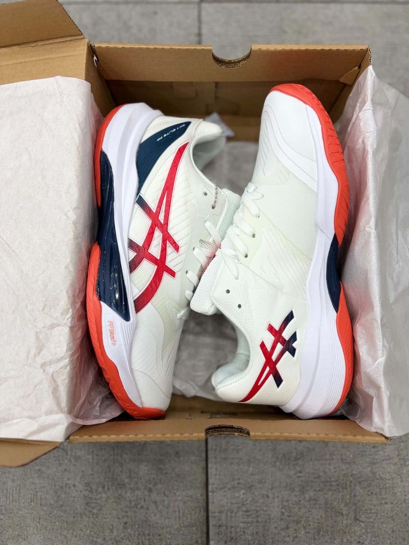 Asics sky Elite FF 3 🔥 (Category: Casual Shoes) located in Manila. Submitted by johnricoma60523 (Listing ID 1463609201, Image 2). Description: Available now men's and women size Pm for more details🗳 📍actual pic onhand, wat you see wat you get 📍via lalamove same day delivery 📍LBC (1 to 2 days delivery) 📍COD/COP/GCASH PAYMENT Matsalabbbbb and godbless🫶🙏.