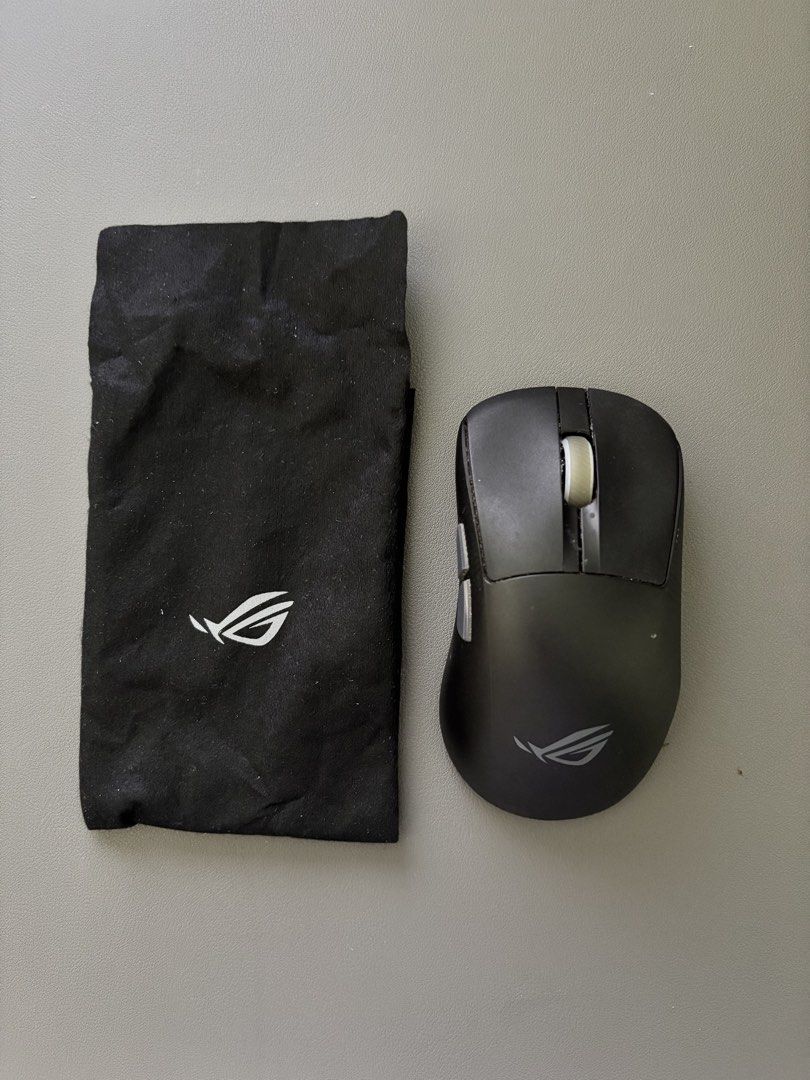 ASUS ROG Keris II Ace Wireless Gaming Mouse (Category: Mouse & Mousepads) located in Batangas. Submitted by becoming23 (Listing ID 1463639104, Image 2). Description: - ASUS ROG Keris II Ace wireless gaming mouse - Dual connectivity: 2.4 GHz and Bluetooth - Includes original pouch and all accessories (as pictured) - Perfect for gaming enthusiasts - Feel free to ask any questions!.