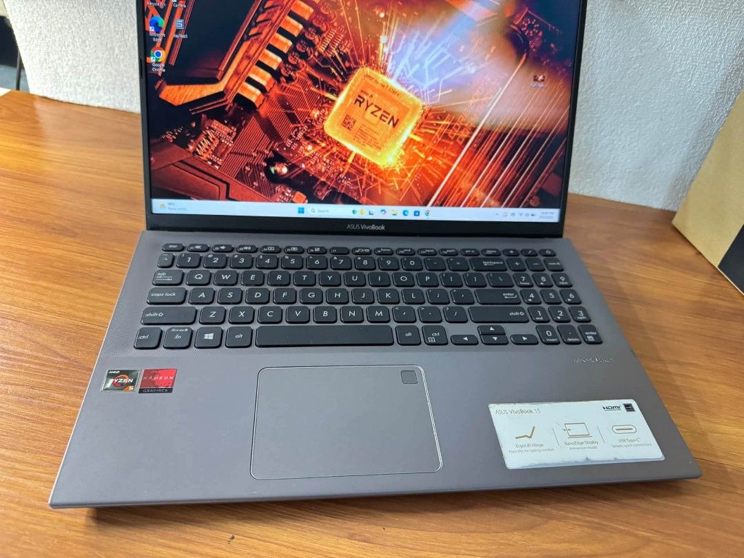 🎯ASUS VIVOBOOK 15 X512D🎯 (Category: Laptops & Notebooks) located in Manila. Submitted by lonelyme_1986 (Listing ID 1463639106, Image 3). Description: 📌RYZEN 5 GAMING LAPTOP FOR SALE📌 (7PCS AVAILABLE ) PRICE: 14,500 FIX 🎯ASUS VIVOBOOK 15 X512D🎯 AMD RYZEN 5 3500U with RADEON Vega Mobile Gfx @2.10GHz 256GB SSD 12GB MEMORY 7.1GB AMD RADEON VEGA 8 GRAPHICS 7GB RADEON 540X BUILT-IN CAMERA WIFI READY HDMI CARD READER BLUETOOTH /NO BLUETOOTH USB PO