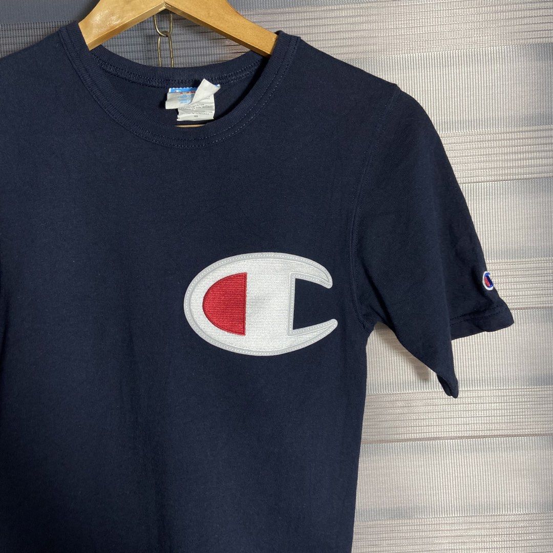 AUTHENTIC CHAMPION (Category: Shirts) located in Mabalacat. Submitted by alternativegoodsco (Listing ID 1463657346, Image 2). Description: good condition pm for more details .