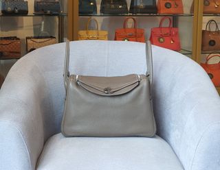 (Category: ) located in . Submitted by luxurydesignerbrands (Listing ID 1463699890, Image 1). Description: .
