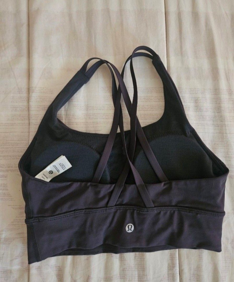 Authentic Lululemon Sports Bra (Category: Activewear) located in Muntinlupa City. Submitted by theasells (Listing ID 1463622791, Image 2). Description: Black Lululemon Bra in size S. Criss-cross back straps. Never worn, just washed and fitted! Best fits XS-S..