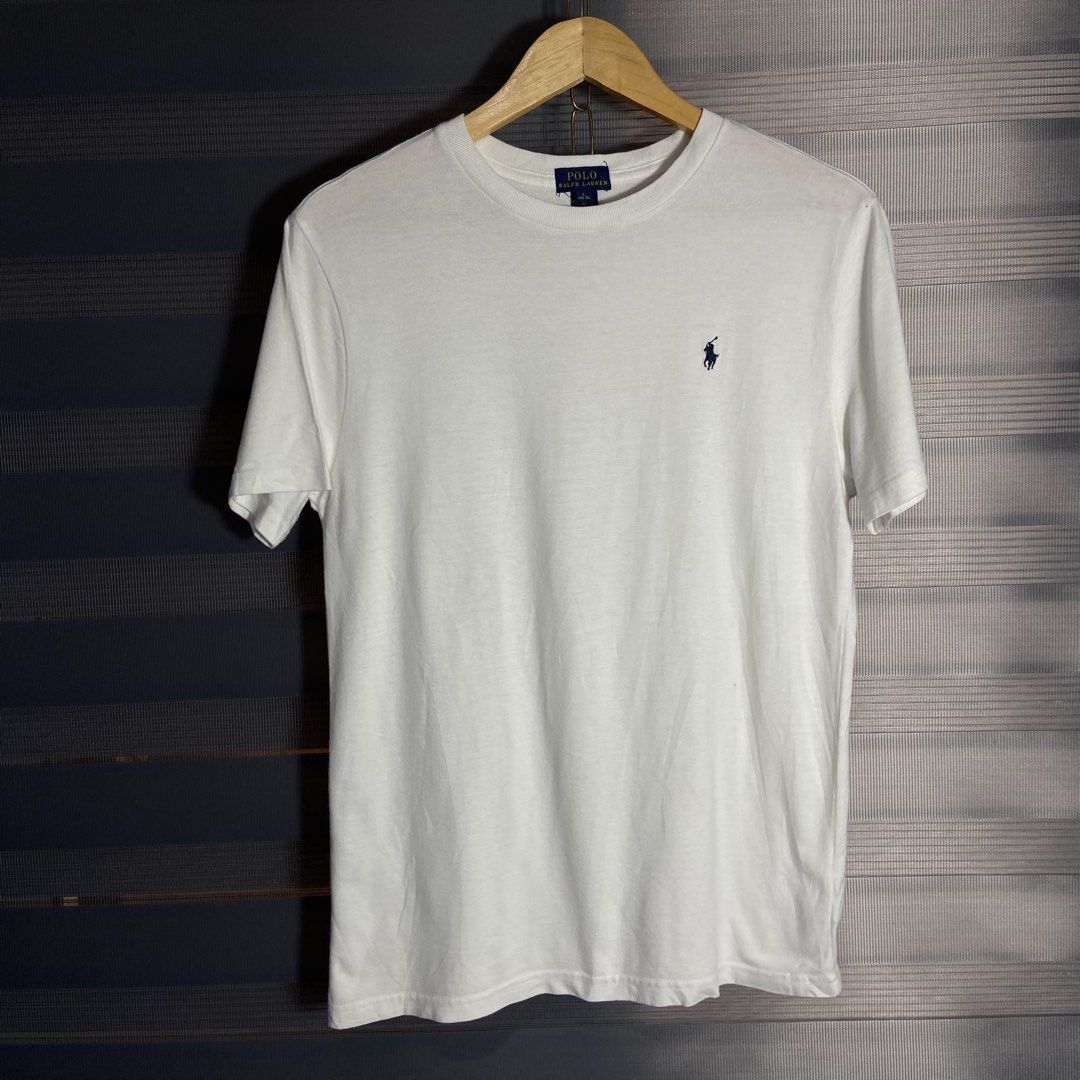 AUTHENTIC RALPH LAUREN (Category: Tshirts & Polo Shirts ) located in Mabalacat. Submitted by alternativegoodsco (Listing ID 1463657175, Image 1). Description: good condition pm for more details .