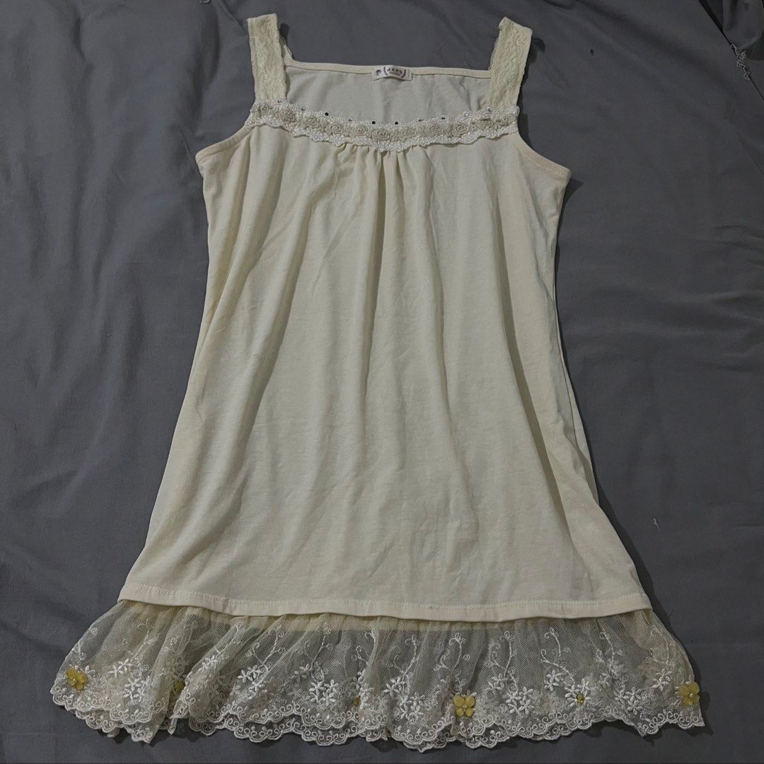 AXES FEMME (Category: Blouses) located in Pasig City. Submitted by xoxoyours (Listing ID 1463710630, Image 1). Description: -missing rhinestones (2nd slide).