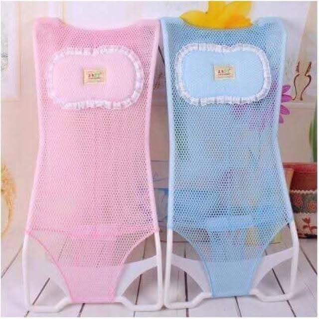 Baby bath net (Category: Other Baby Bathing & Changing Needs) located in Manila. Submitted by lyfrancois14 (Listing ID 1463742369, Image 1). Description: .