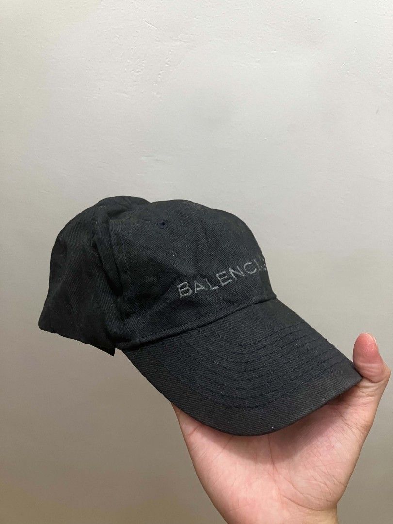 Balenciaga Baseball Cap (Category: Caps & Hats) located in Manila. Submitted by soflyapparel77 (Listing ID 1463675243, Image 1). Description: authentic need reshape only dm for more details.
