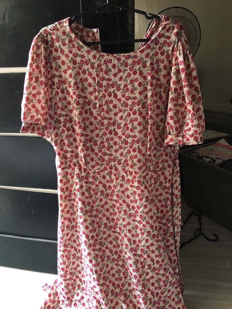 bangkok pink dress (Category: Dresses) located in Marilao. Submitted by joelheather02 (Listing ID 1463632849, Image 1). Description: .