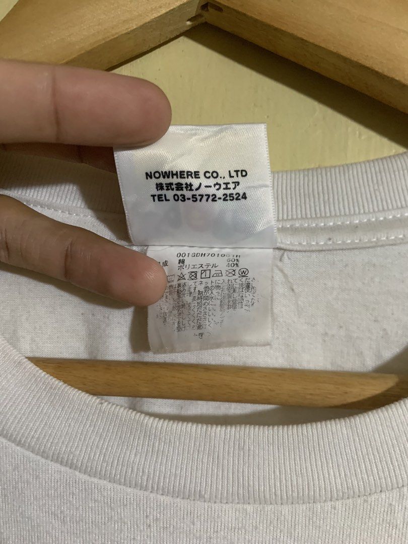 Bape (Category: Luxury Apparel) located in Legazpi City. Submitted by casanibrah33153 (Listing ID 1463636779, Image 3). Description: Dimes: 21.5x28 Colorrate: 9.5/10 Excellent condition .