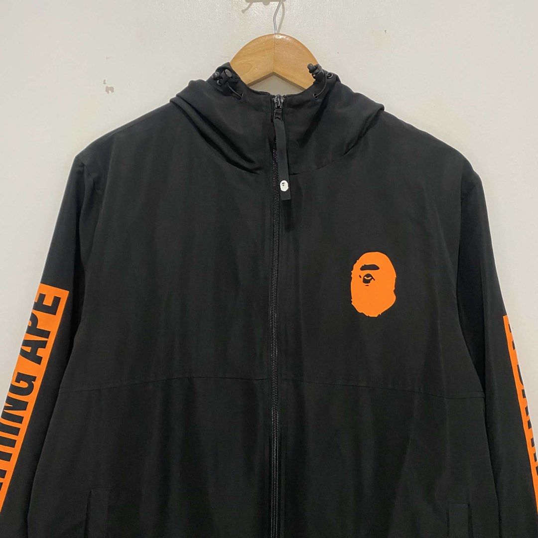 BAPE A Bathing Ape Black Windbreaker (Category: Coats, Jackets and Outerwear) located in Lipa City. Submitted by cokelight11 (Listing ID 1463619463, Image 2). Description: Bλтнιиg Λpε Windbreaker Jacket Size Large Excellent Condition No issues 6000 pesos.